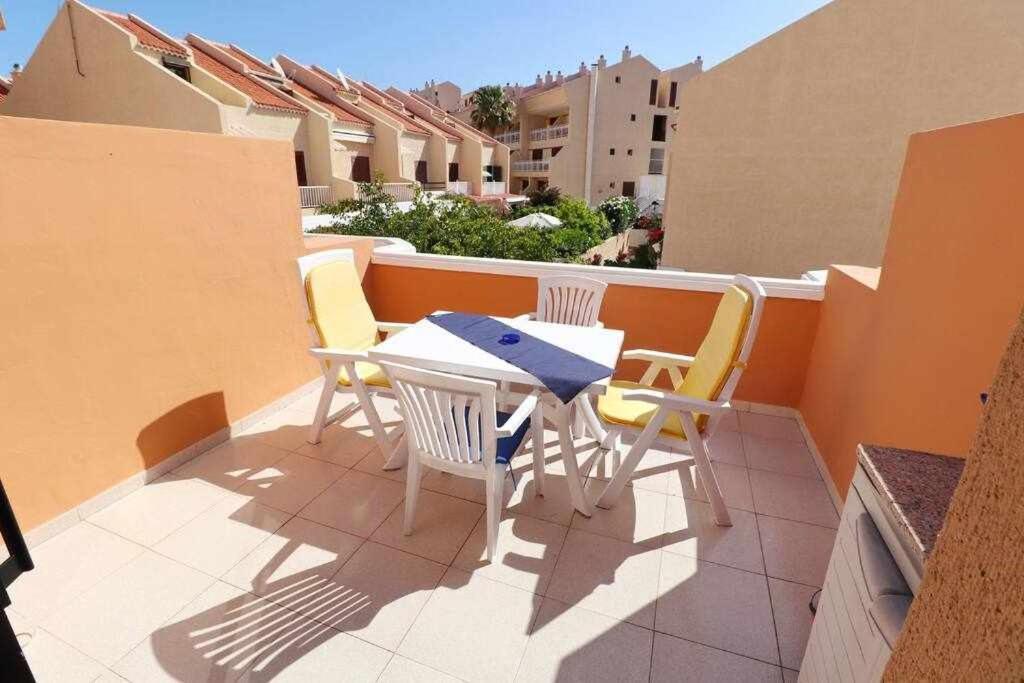 Royal Gardens Studio 123 Tenerife Rental & Sales 美洲海滩 外观 照片