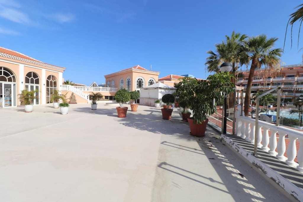 Royal Gardens Studio 123 Tenerife Rental & Sales 美洲海滩 外观 照片